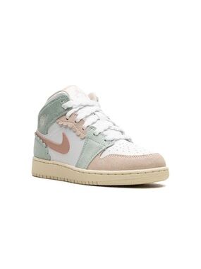 Deadstock Air Jordan 1 Mid "Pink Oxford" Youth 5 Women 7 Preppy Scallop